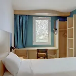 Hotel Ibis 2*
